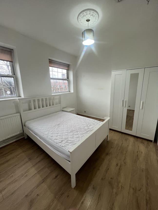 Big double room in Camberwell! (41Living) Main Photo