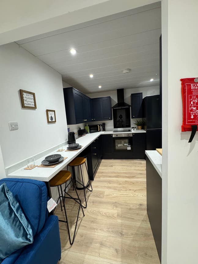 Newly refurbished house - house share  Main Photo