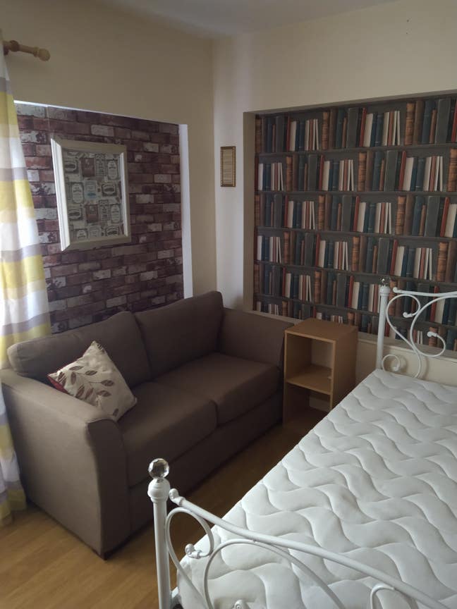 Friendly house , furnished. Main Photo