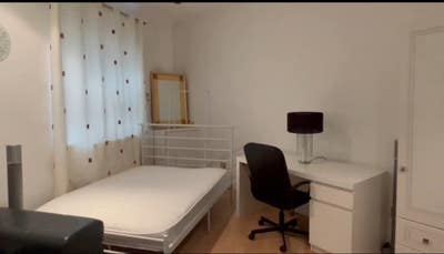 Double room to rent Main Photo