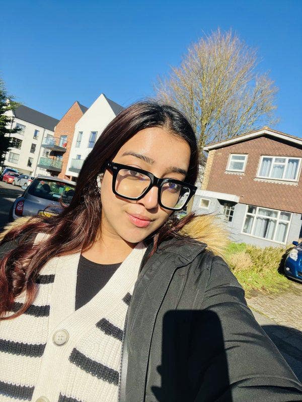 Looking for 2 bed property  Main Photo