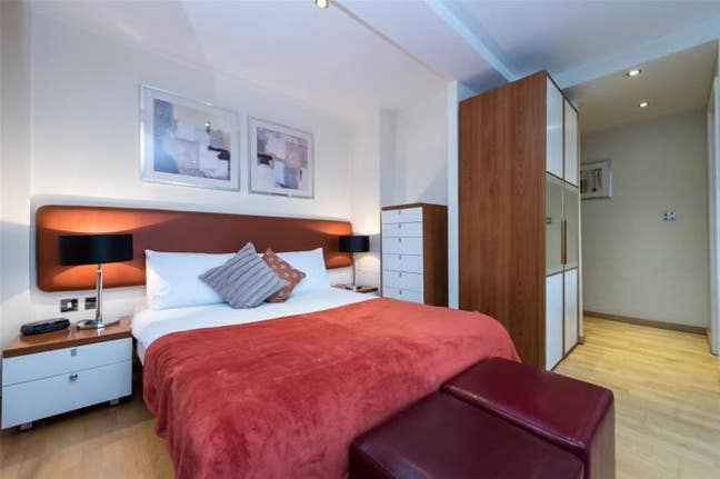 Studio Apartments available now in Kensington Main Photo