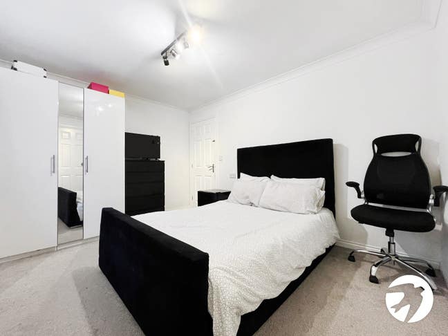 Beautiful En-suite for rent in Walderslade Main Photo