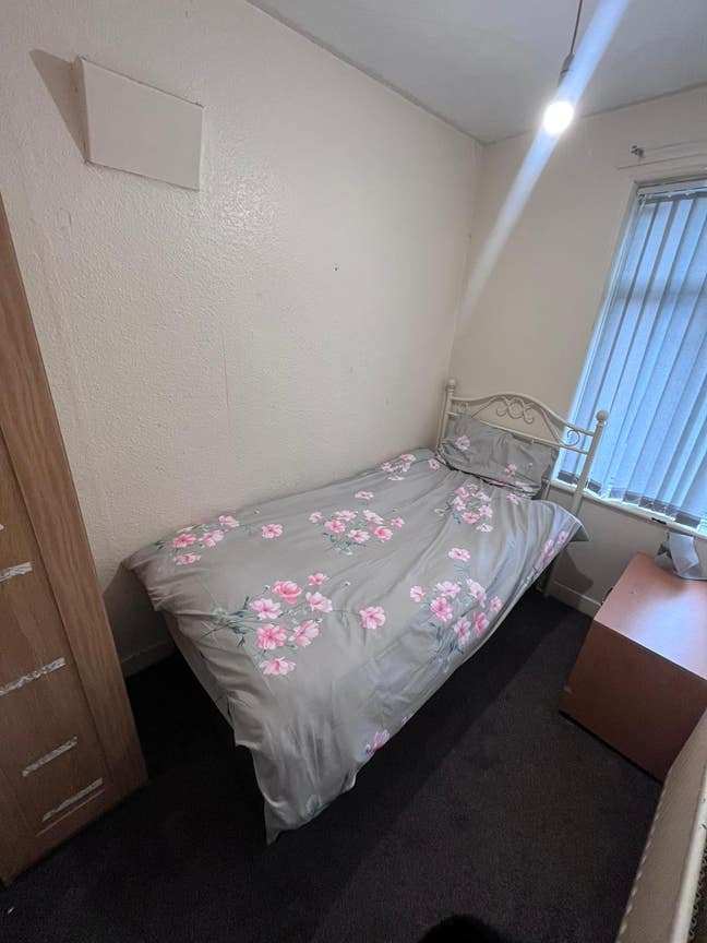 Room 5, Elmdon Rd, Acocks Green, B27  Main Photo
