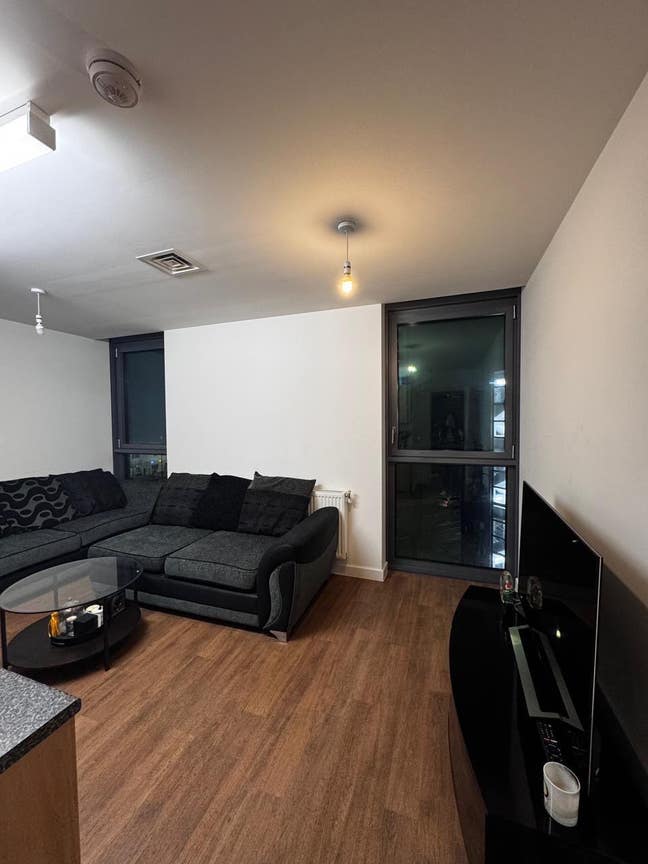 Cosy 1BDR City Flat Main Photo