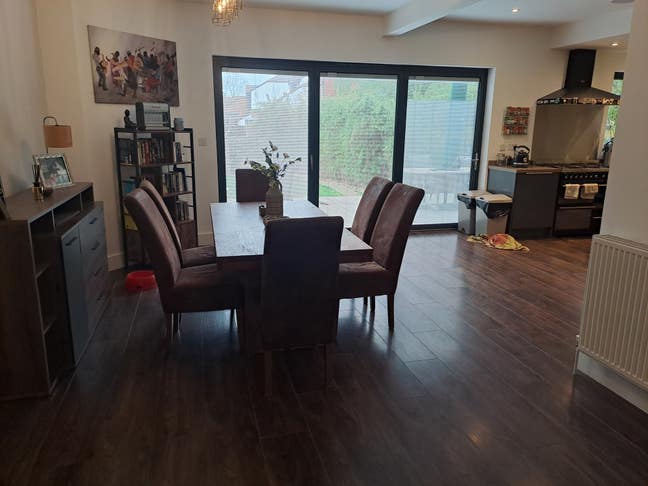 Double room with office space and private gym Main Photo