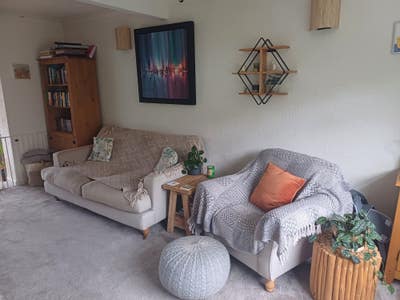 Lovely small double bedroom in Falmouth Main Photo