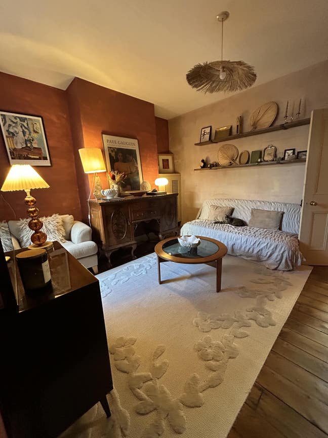 Beautiful house seeks friendly, social housemates! Main Photo