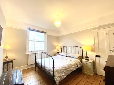 Lovely double bedrooms in Kings Road £550/£650 p/m Main Photo