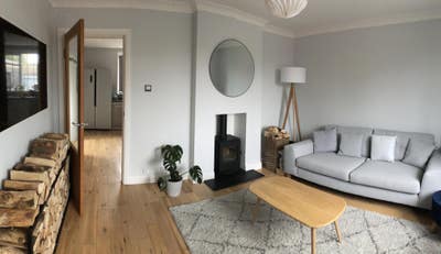 Room in spacious house with garden Main Photo