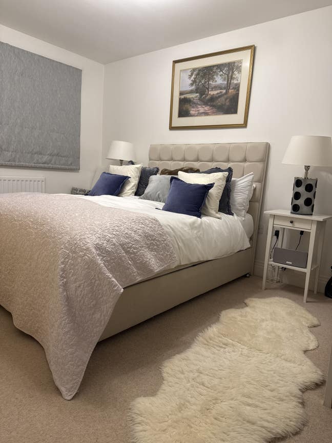 Luxury Rooms for Rent Main Photo