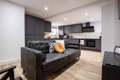 Newly refurbished double rooms with ensuites Main Photo