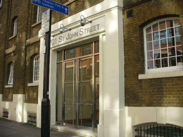 Farringdon:Double Bedroom in Luxury Complex EC1A Main Photo