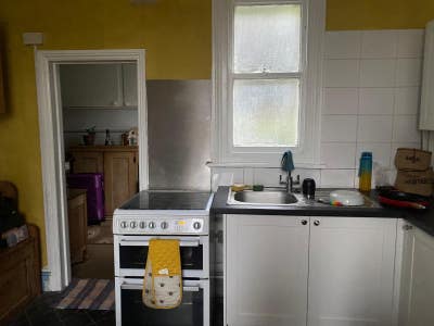 Large room in Self-contained flat Main Photo