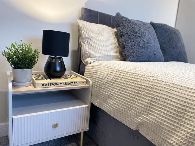 Luxury En-Suite Rooms | Close to Hospital  Main Photo