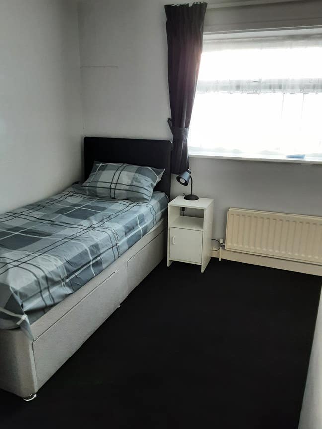 Rooms for rent Main Photo