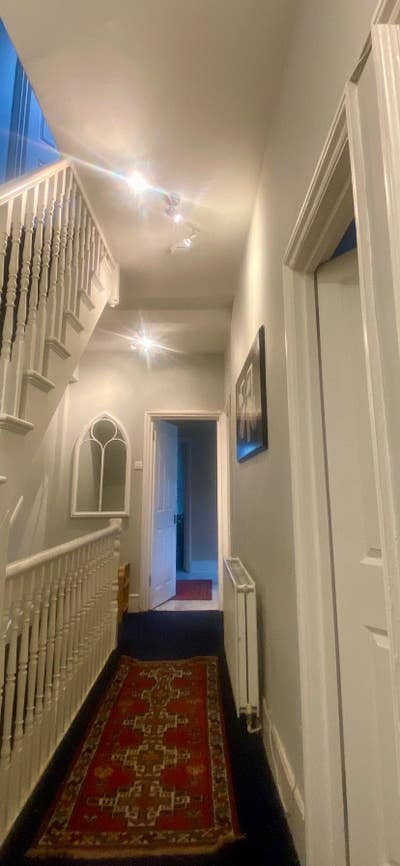 Furnished spacious double bedroom  Main Photo