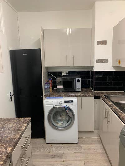 Room for rent in the heart of Hampstead Main Photo