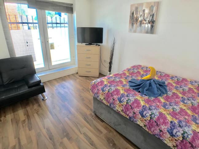 All-Inclusive Studio Aparrtments - Old Kent Main Photo