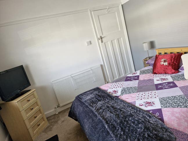 Monday to Friday Double room. Main Photo