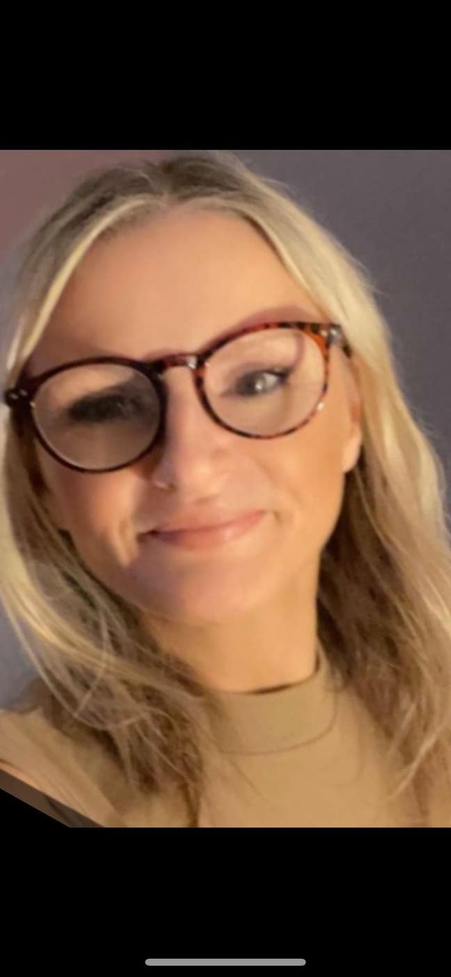 Looking for a room Main Photo