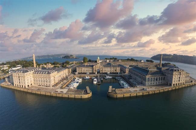 Great Flat in Royal William Yard Main Photo