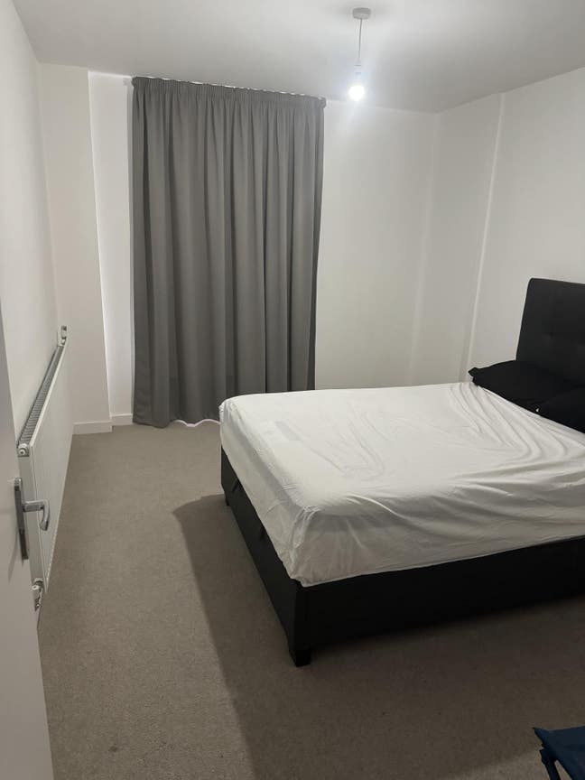I double room to let in Stratford beside Westfield Main Photo
