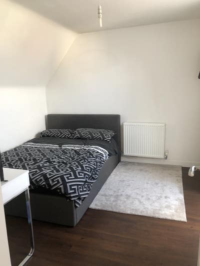 Detached 4 bedroom house  Main Photo