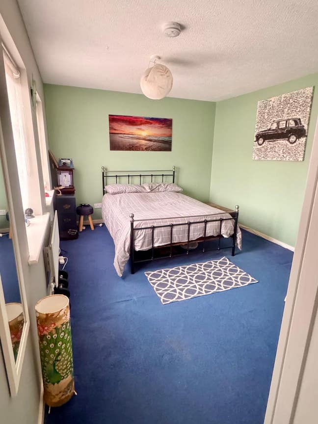 A quality sizeable double room with en suite Main Photo
