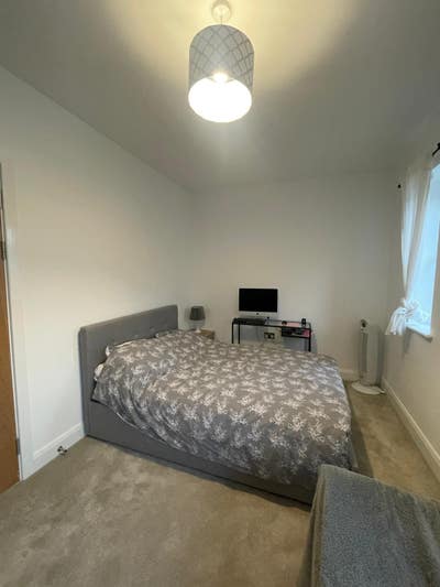New double room in family home Main Photo