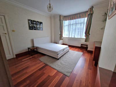 Double Room with a Separate Bathroom.  Main Photo