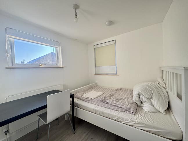 All bills inc, Room to rent, 1 min to Tube Station Main Photo