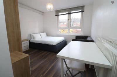 ⭐Archway Deal – Budget-Friendly Room Available ⭐ Main Photo