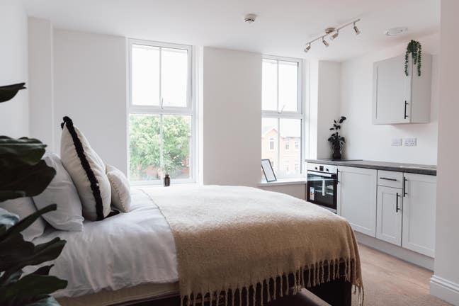 Modern Studio Apartments in Derby DE1  Main Photo