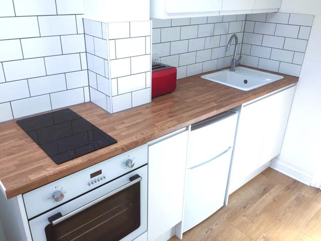 Large Studio with Own Private Kitchen £975 Pcm Main Photo