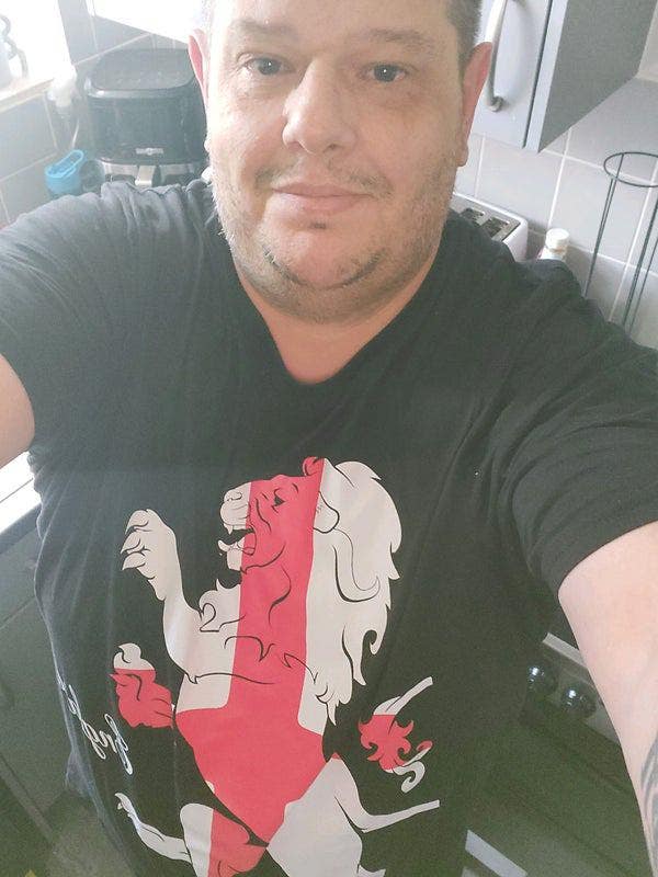 Room needed Main Photo