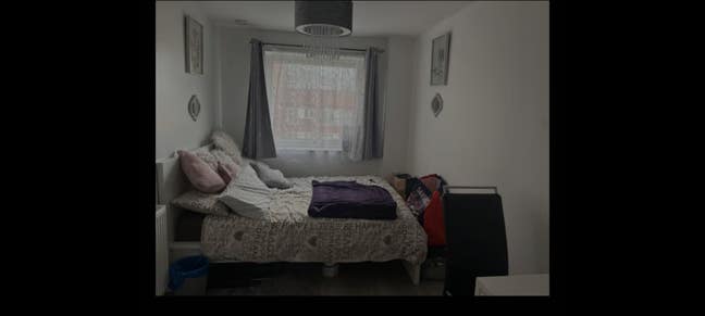 Double Room 2 mins to Wallington Station Main Photo