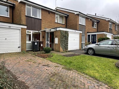 Bright  bedrooms in pleasant avenue. Main Photo