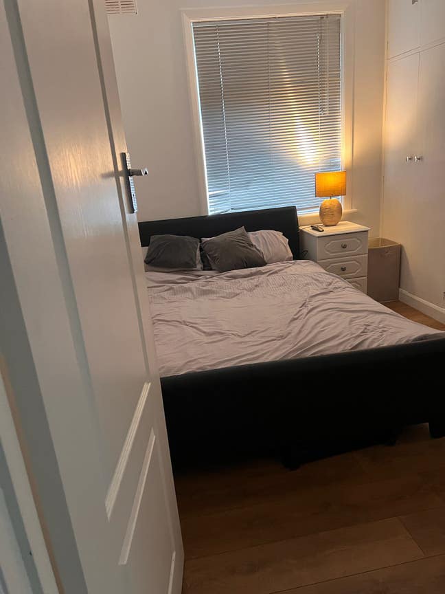 Bognor Regis Double Bed Room Available Now.  Main Photo