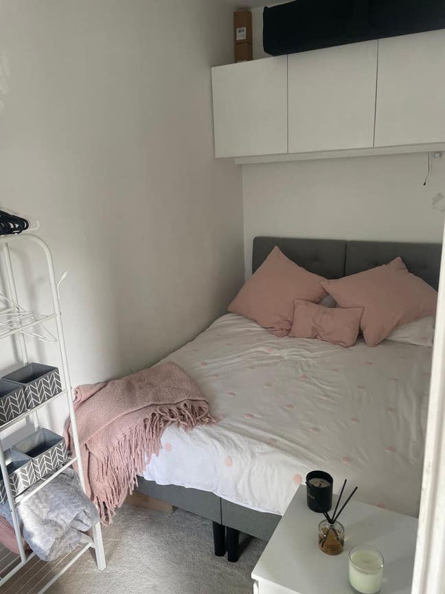 Double bedroom + large private bathroom! Main Photo