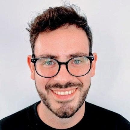 34m Professional - Looking for room/buddy up Main Photo