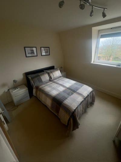 Double Room & En-suite bathroom + Office room  Main Photo