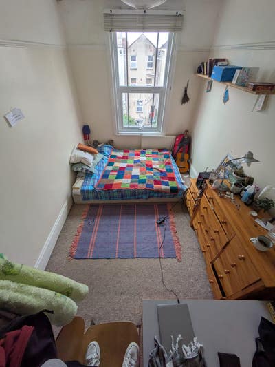 Small Double Room Available in Friendly Houseshare Main Photo