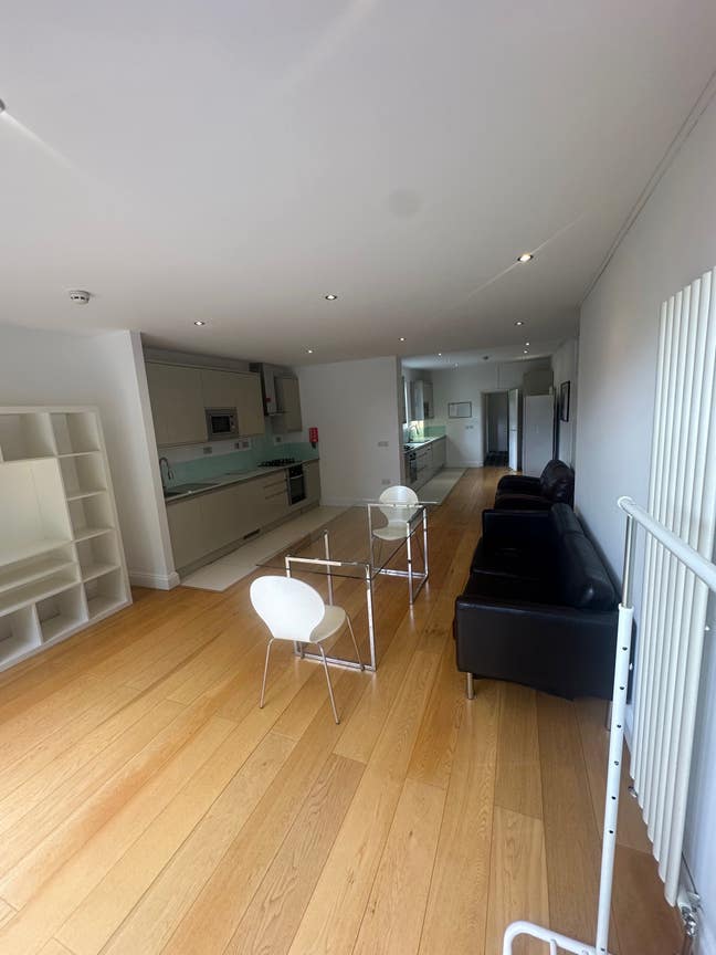 Amazing Fully Furnished Property  Main Photo