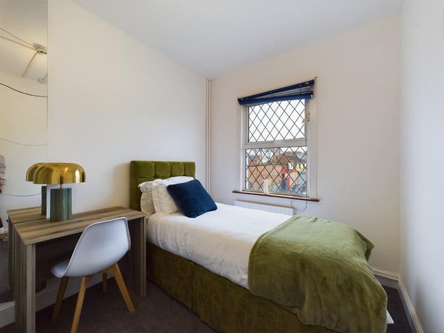 50% off First Months Rent - Refurbished House Main Photo