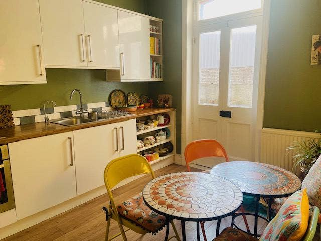 A Peaceful, Relaxing Home Main Photo