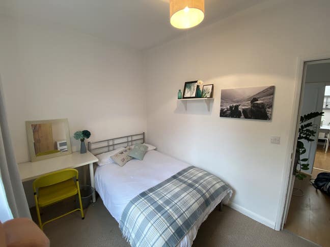 1 Room Left Opposite Bicester Village! 🏡 Main Photo