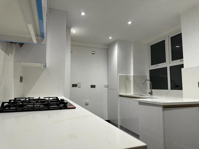 Room on rent Main Photo
