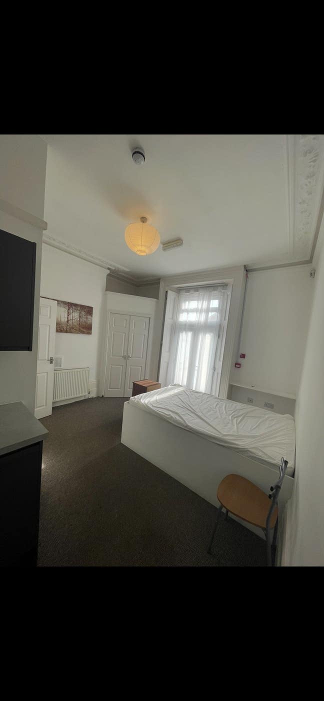  Spacious  en-suite  room  All  bills  icl!!!!  RG1 Main Photo