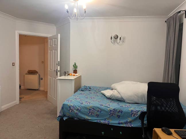 Sharing in a Double room Main Photo